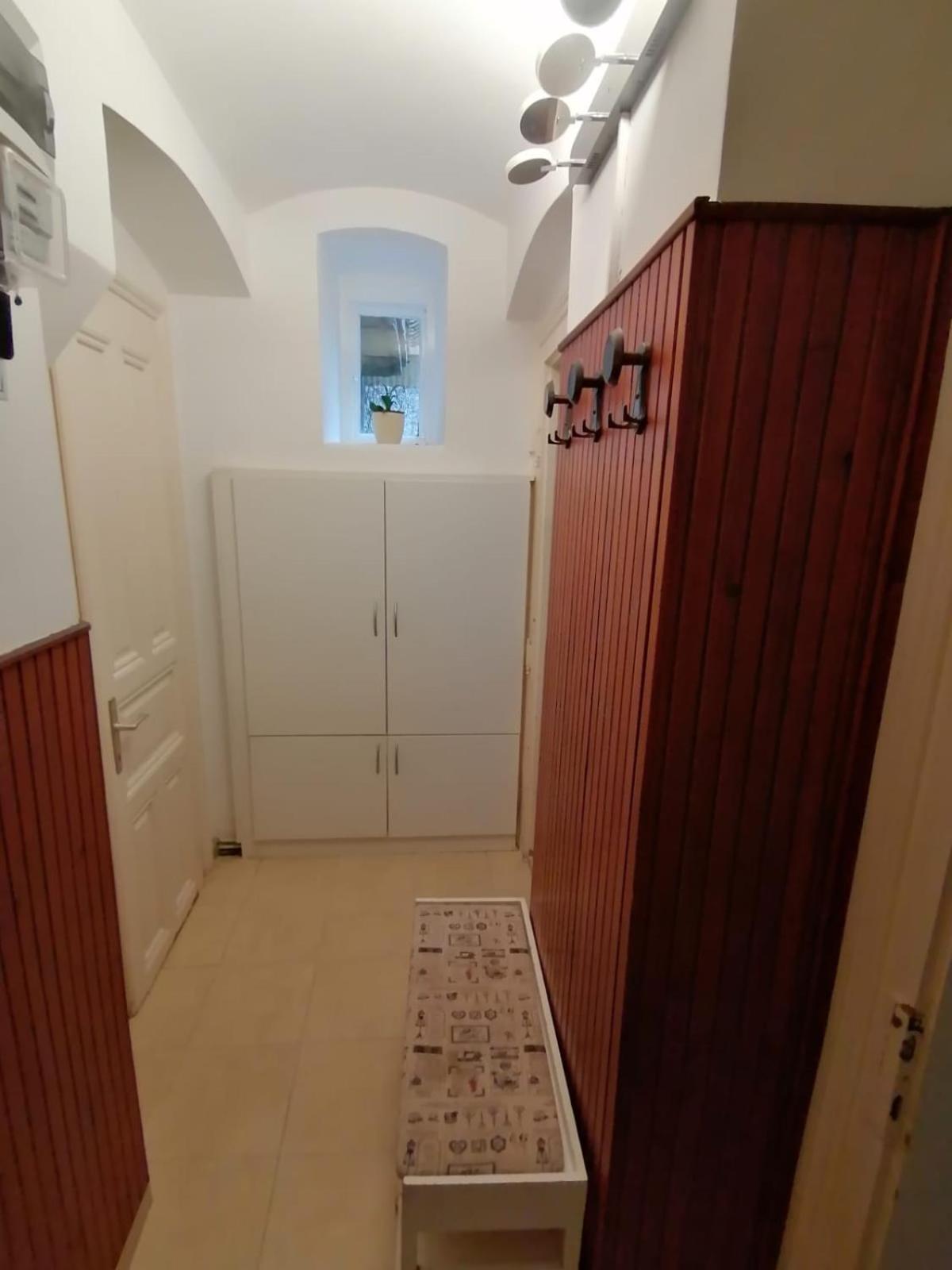 Zagreb Botanical Garden Budget Apartment Exterior foto